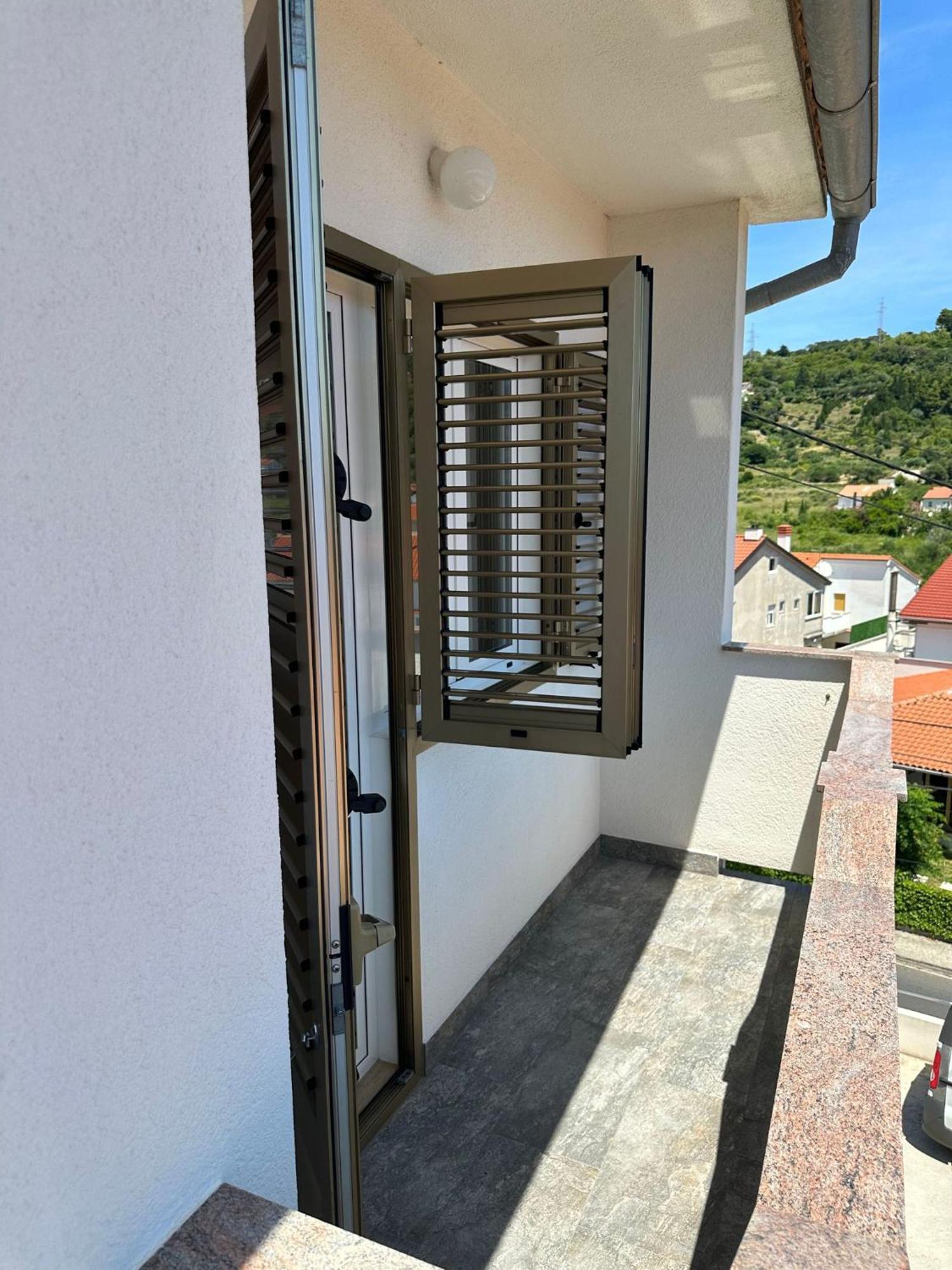 Apartments Vinse Near Rab Center Rab Town Dış mekan fotoğraf